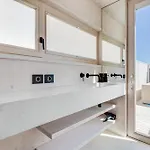 Mirri Buqez Apartman *