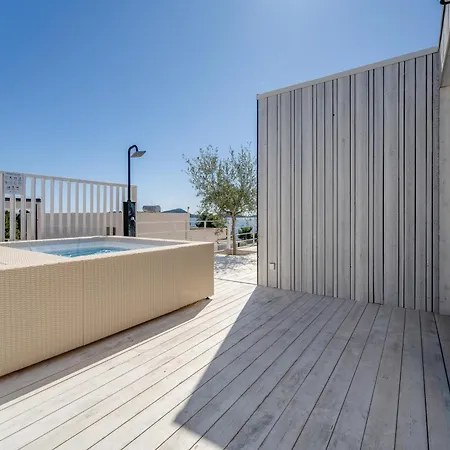 Apartman Mirri Buqez